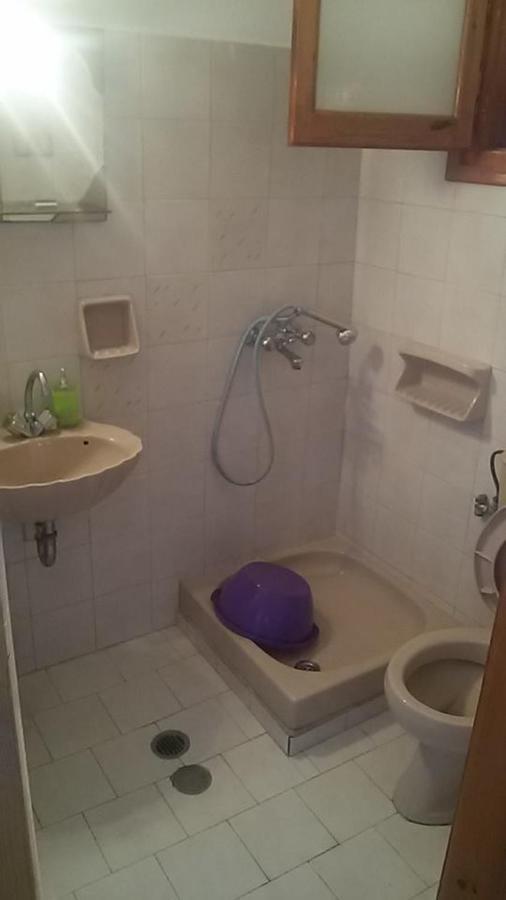 פאלאוקסטריצה Litheri-Studios&Apartment מראה חיצוני תמונה